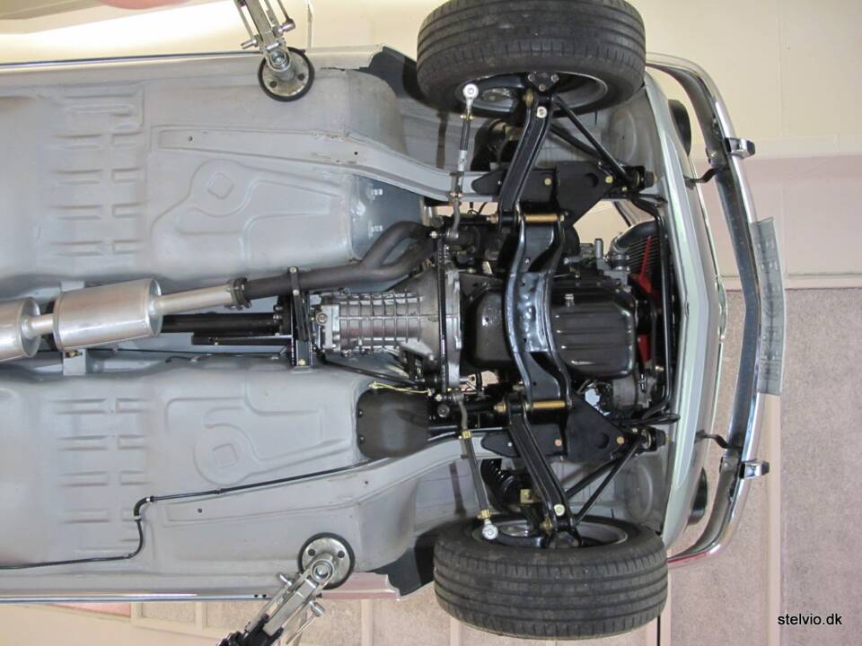 Bild 40/53 von BMW 2002 tii (1974)