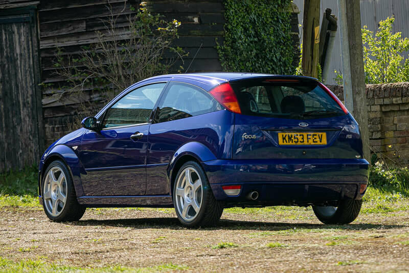Image 4/31 of Ford Focus RS (2003)