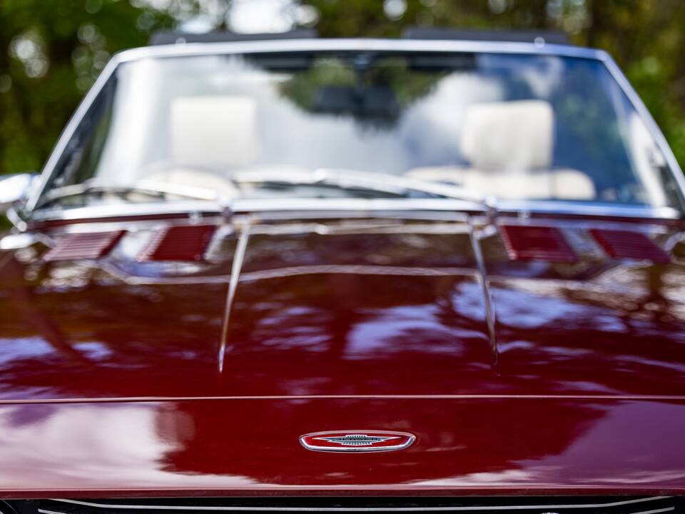 Image 12/50 of Jensen Interceptor MK III (1975)
