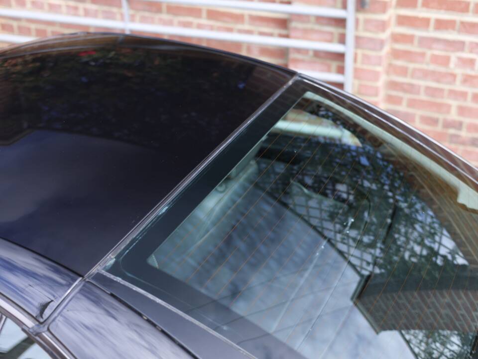 Image 29/50 de Mercedes-Benz SL 350 (2004)