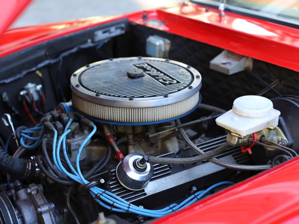 Image 26/58 of Intermeccanica Italia (1968)