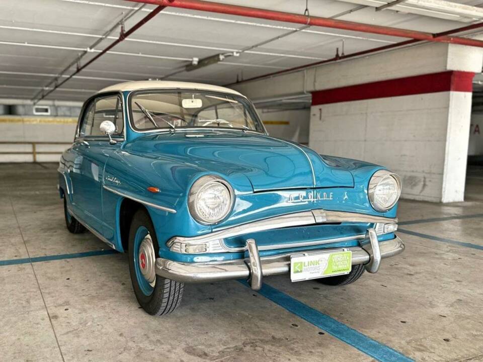 Bild 29/50 von SIMCA Aronde 1300 (1957)