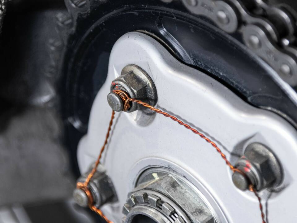 Immagine 25/43 di Ducati 996 SPS (1999)