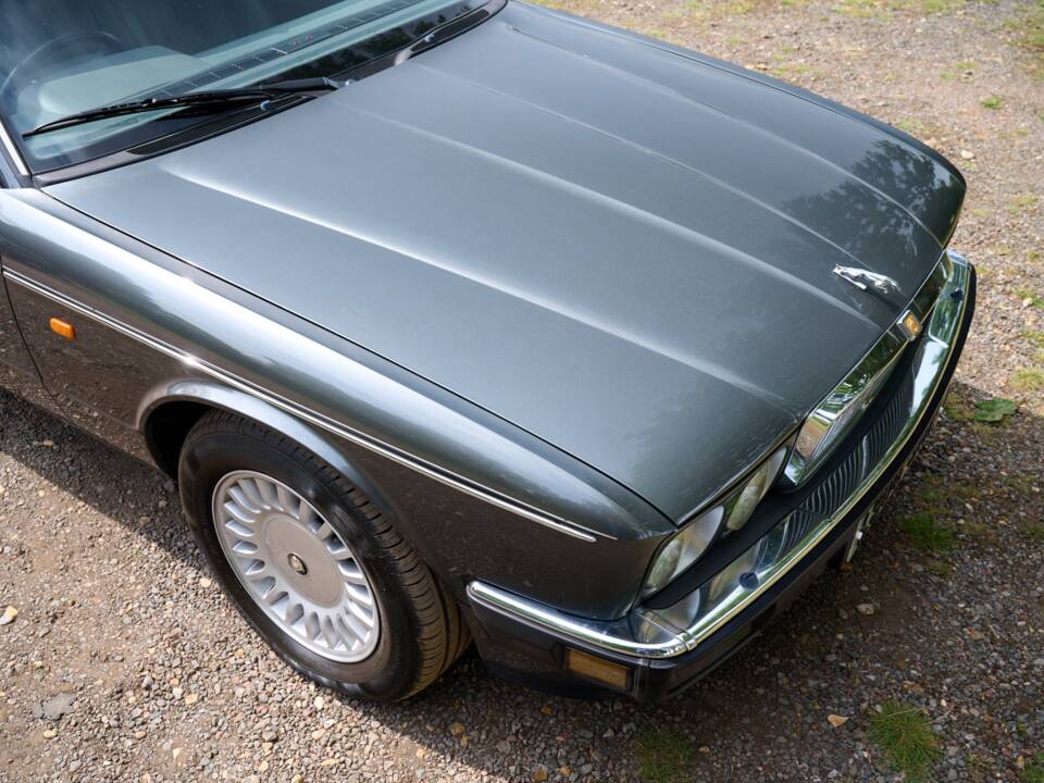 Afbeelding 49/50 van Jaguar XJ12 6.0 (1994)