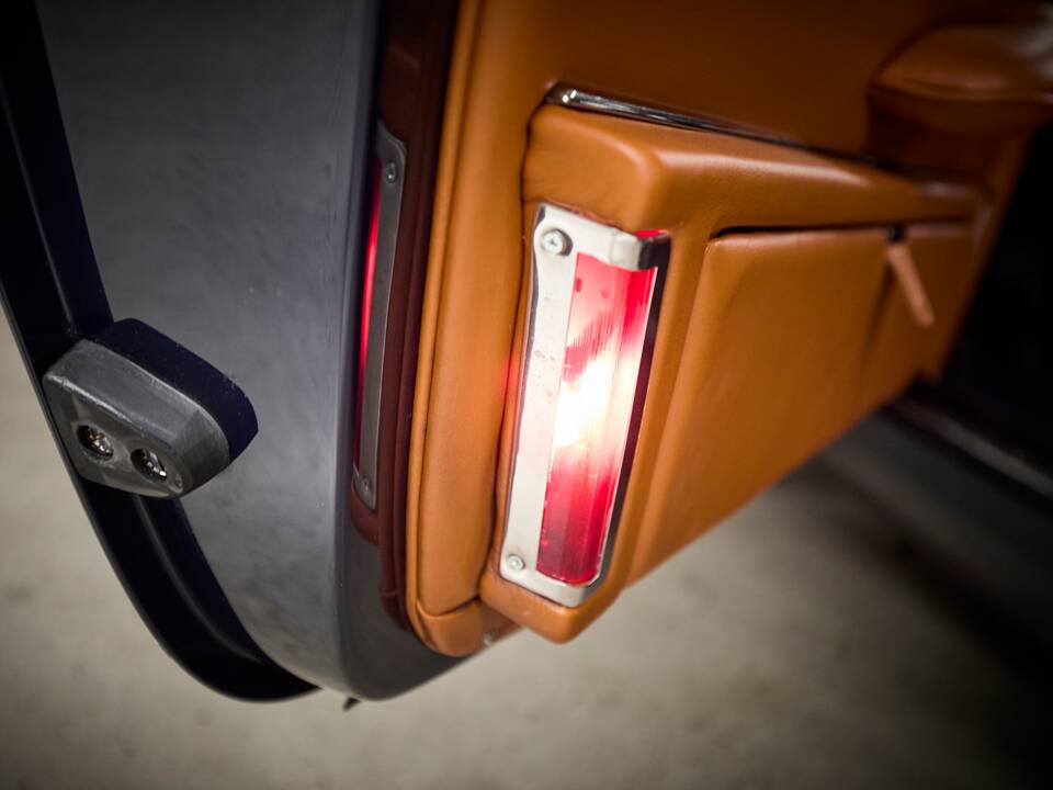 Imagen 75/90 de Ferrari 250 GT 2+2 (1963)