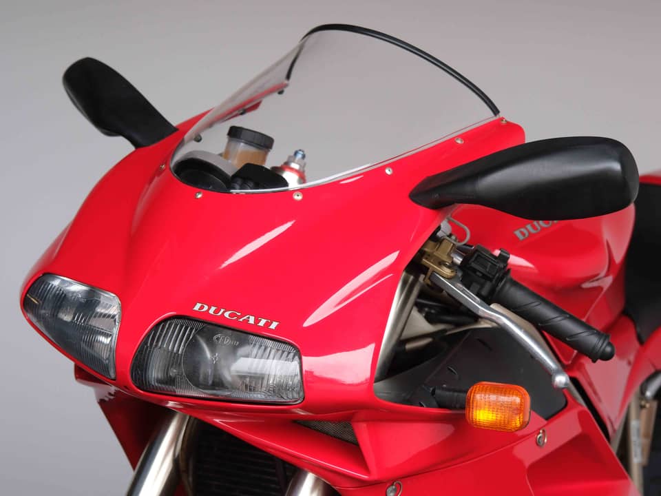 Bild 29/93 von Ducati 916 Strada (1994)