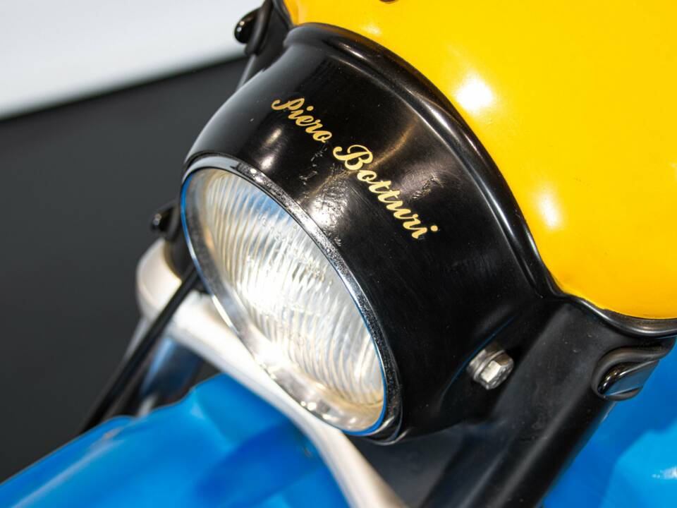 Immagine 49/50 di Aspes DUMMY (1977)