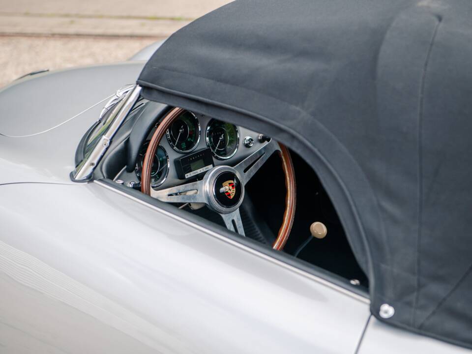 Image 21/39 of Porsche 356 A Carrera Speedster 1600 GT (1959)