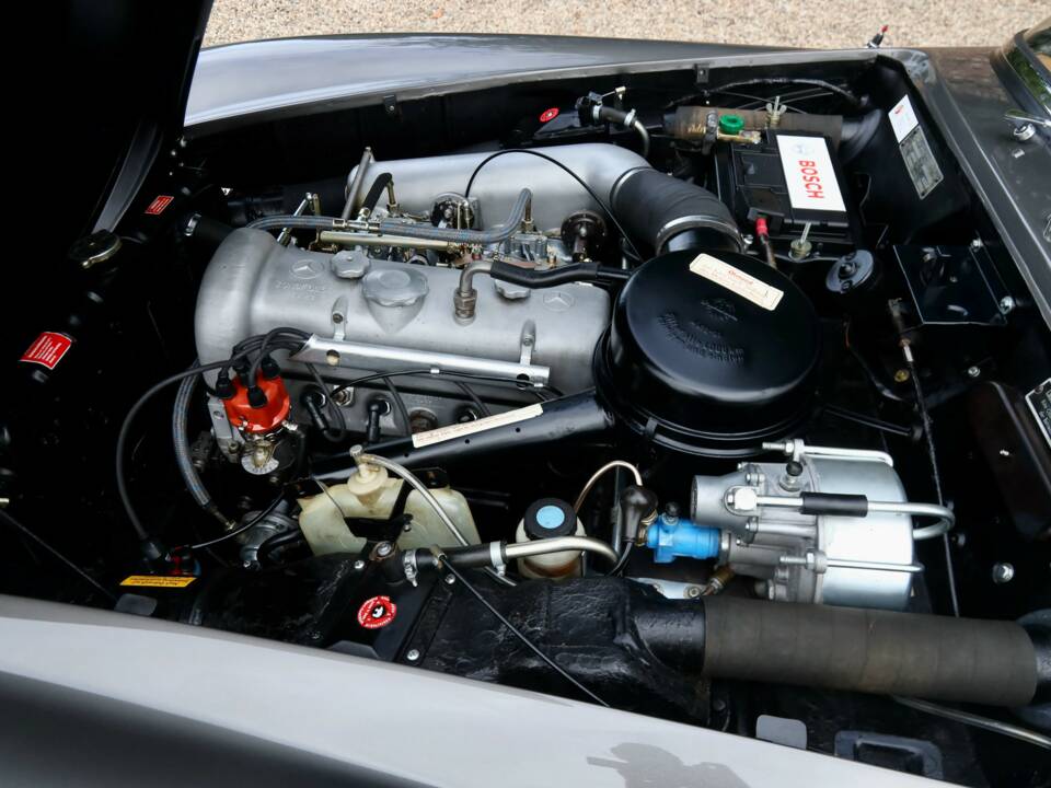 Image 4/50 of Mercedes-Benz 190 SL (1956)