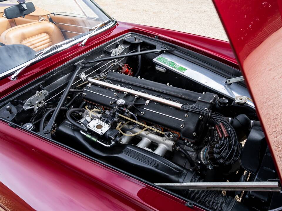 Image 36/51 of Maserati 3500 GTI Spyder Vignale (1963)