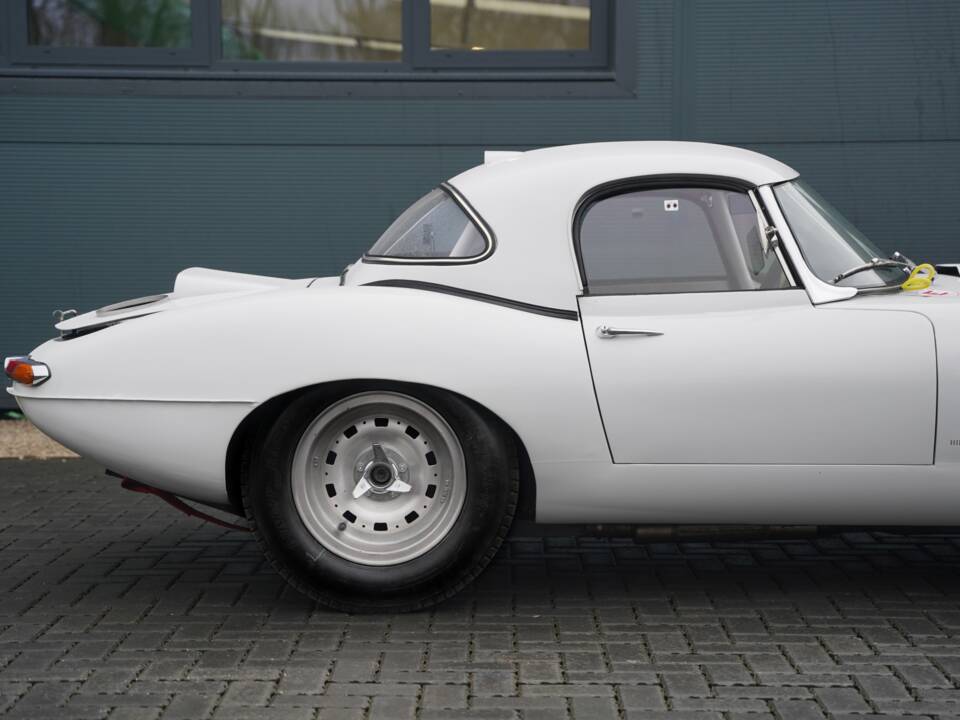 Bild 9/50 von Jaguar E-Type 3.8 (1964)