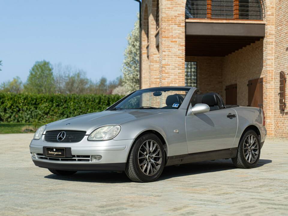 Afbeelding 1/50 van Mercedes-Benz SLK 200 (1997)