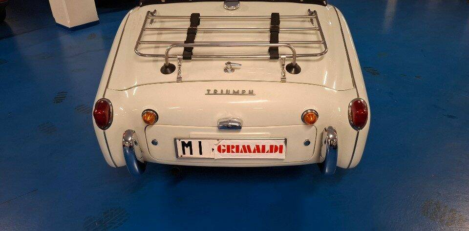 Immagine 7/41 di Triumph TR 3A (1960)