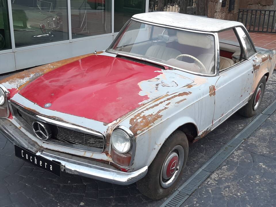 Imagen 2/37 de Mercedes-Benz 230 SL (1964)