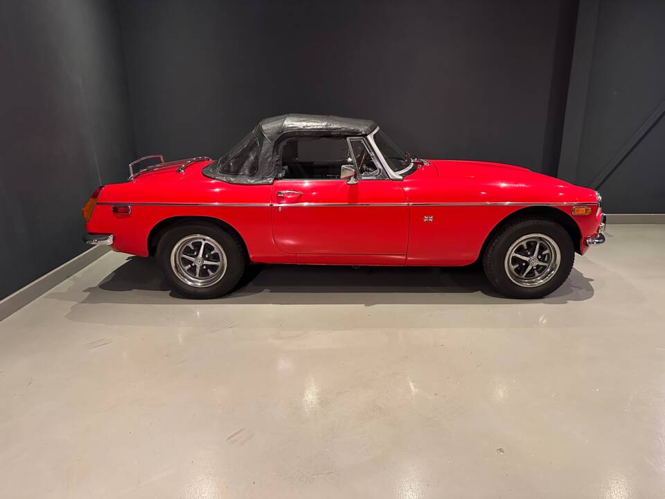 Imagen 10/49 de MG MGB (1977)