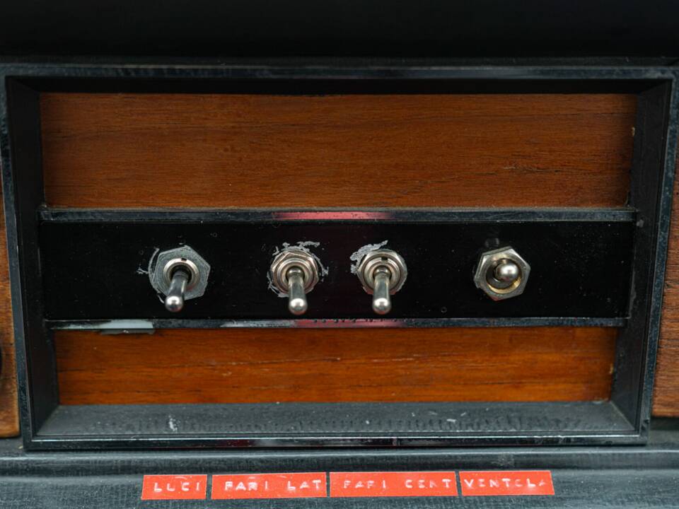 Bild 46/50 von FIAT 124 Sport Coupe (1974)