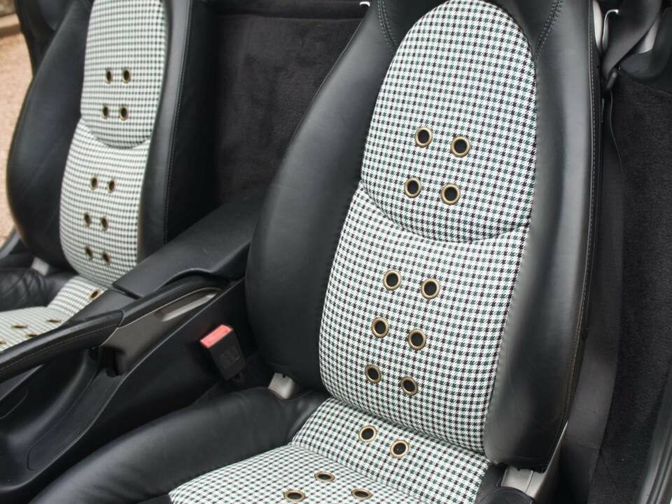 Image 11/99 of Porsche Boxster S (2005)