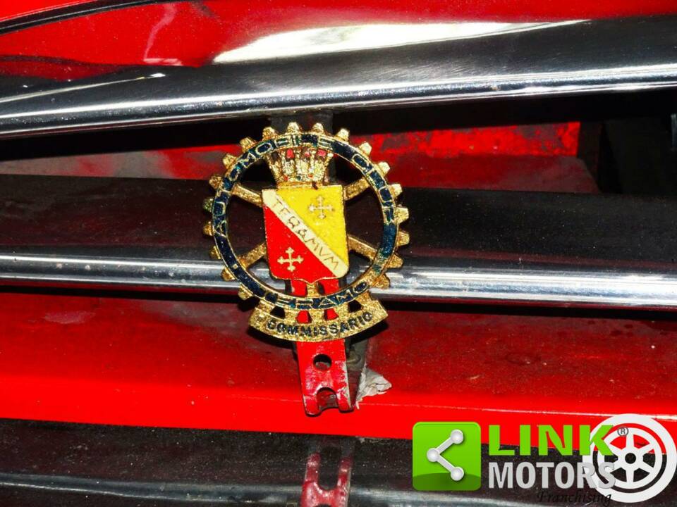 Image 7/10 of Alfa Romeo Giulia 1600 Spider Veloce (1964)
