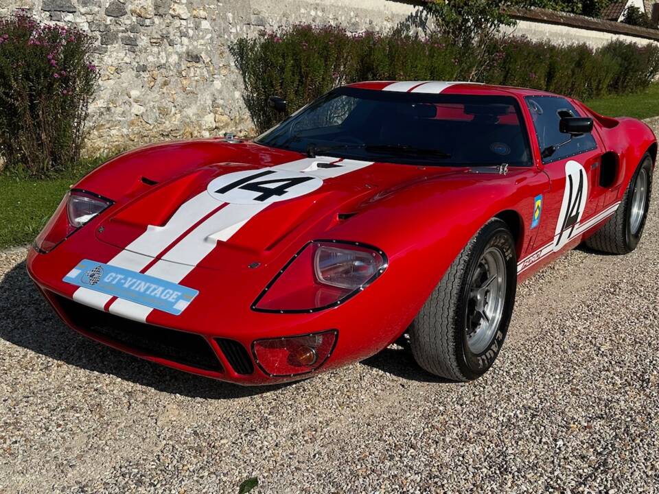 Bild 7/47 von Ford GT40 (1965)