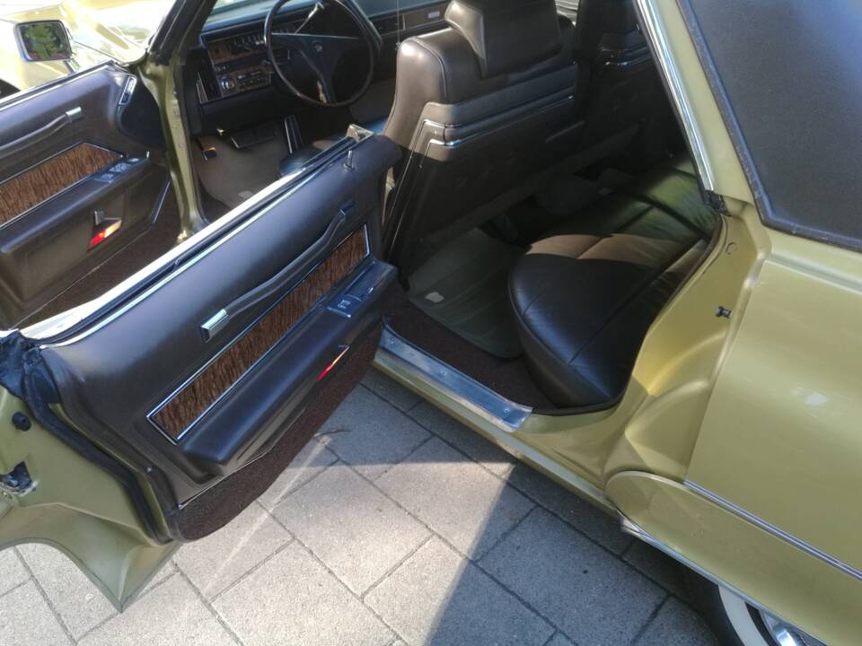Imagen 15/25 de Cadillac Sedan DeVille (1970)