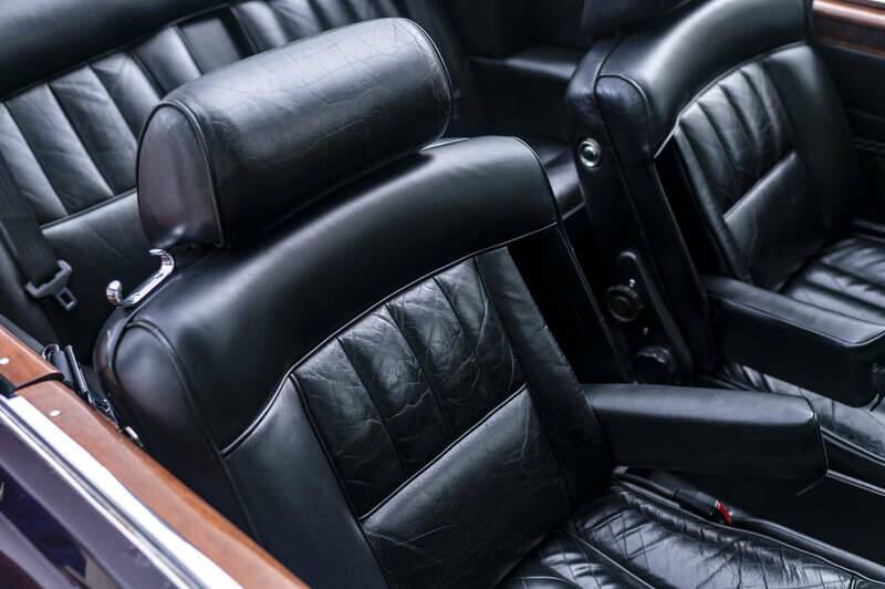 Image 34/37 of Bentley Corniche I (1978)