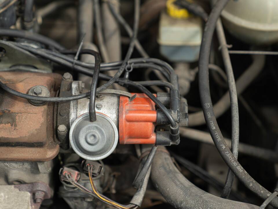 Afbeelding 42/45 van Volkswagen Golf Mk II 1.6 (1983)