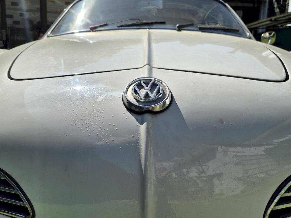 Image 56/71 of Volkswagen Karmann Ghia 1200 (1962)