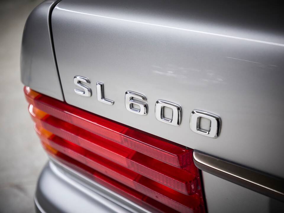 Immagine 50/95 di Mercedes-Benz SL 600 (1998)