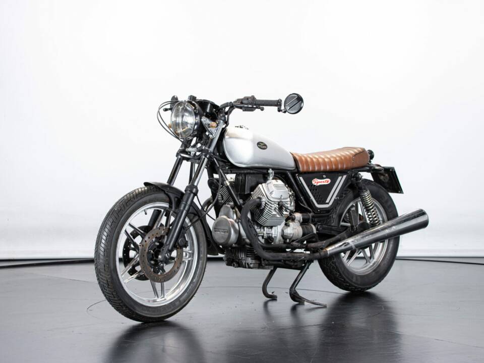 Bild 8/50 von Moto Guzzi V 35 III (1986)