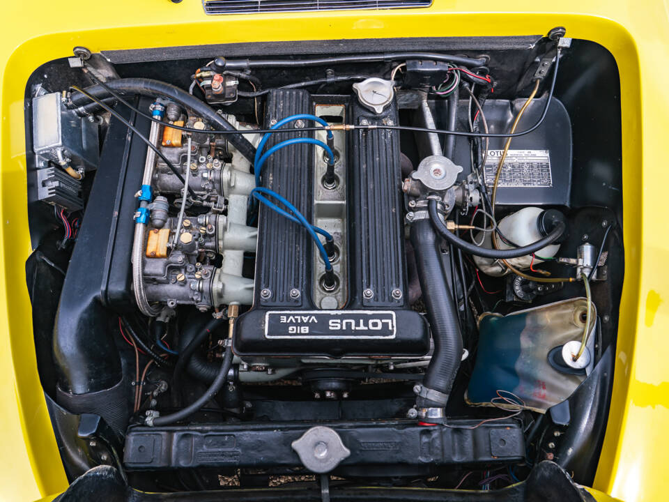 Image 36/41 of Lotus Elan Sprint (1972)