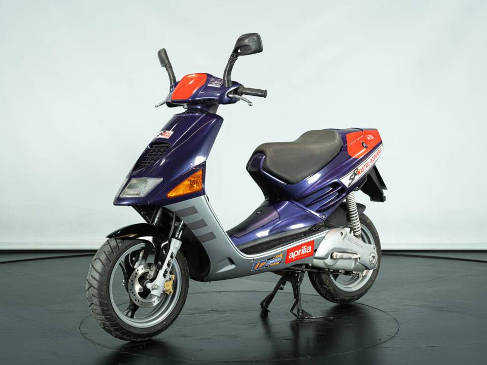 Image 7/19 of Aprilia DUMMY (1996)