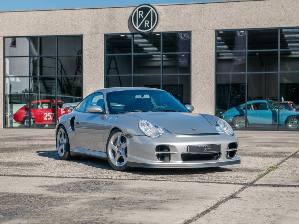 Bild 2/37 von Porsche 911 GT2 (2003)