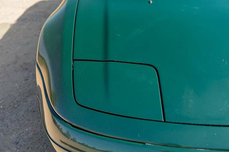 Image 44/50 of Lotus Elan (1991)