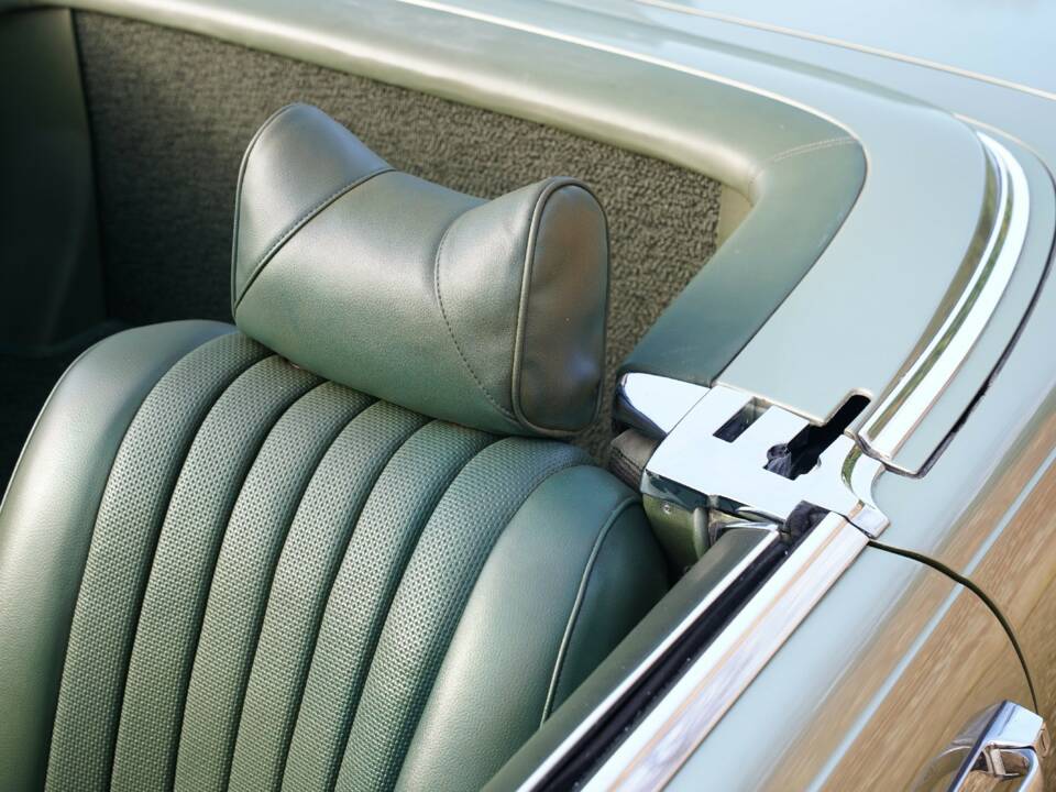 Imagen 44/50 de Mercedes-Benz 450 SL (1973)