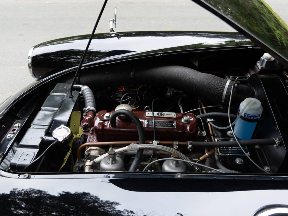 Image 11/16 of MG MGA 1600 (1959)