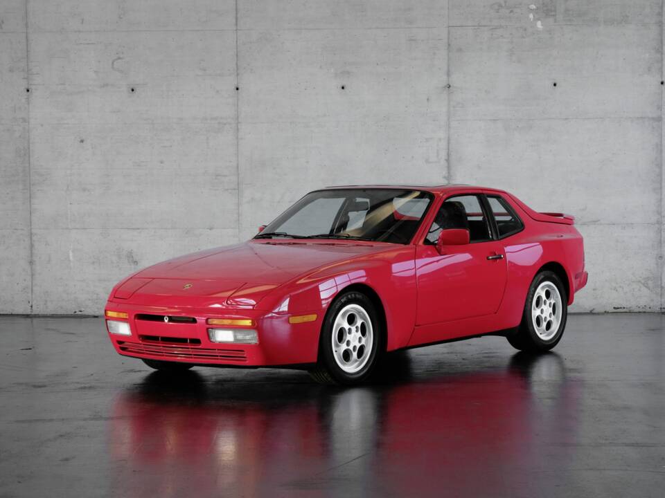 Bild 1/50 von Porsche 944 S2 (1988)