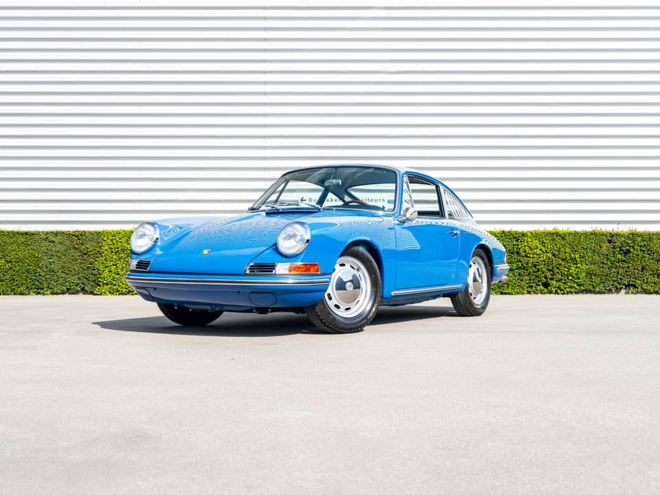 Afbeelding 1/48 van Porsche 911 2.0 (1965)
