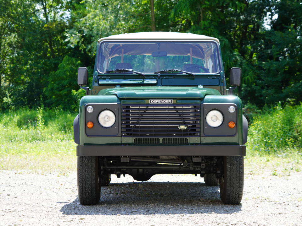 Image 3/12 of Land Rover Defender 90 Td5 (1999)