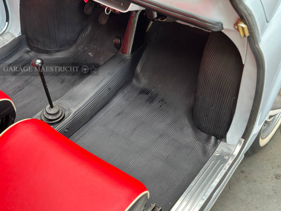 Image 36/102 of FIAT 500 D (1963)