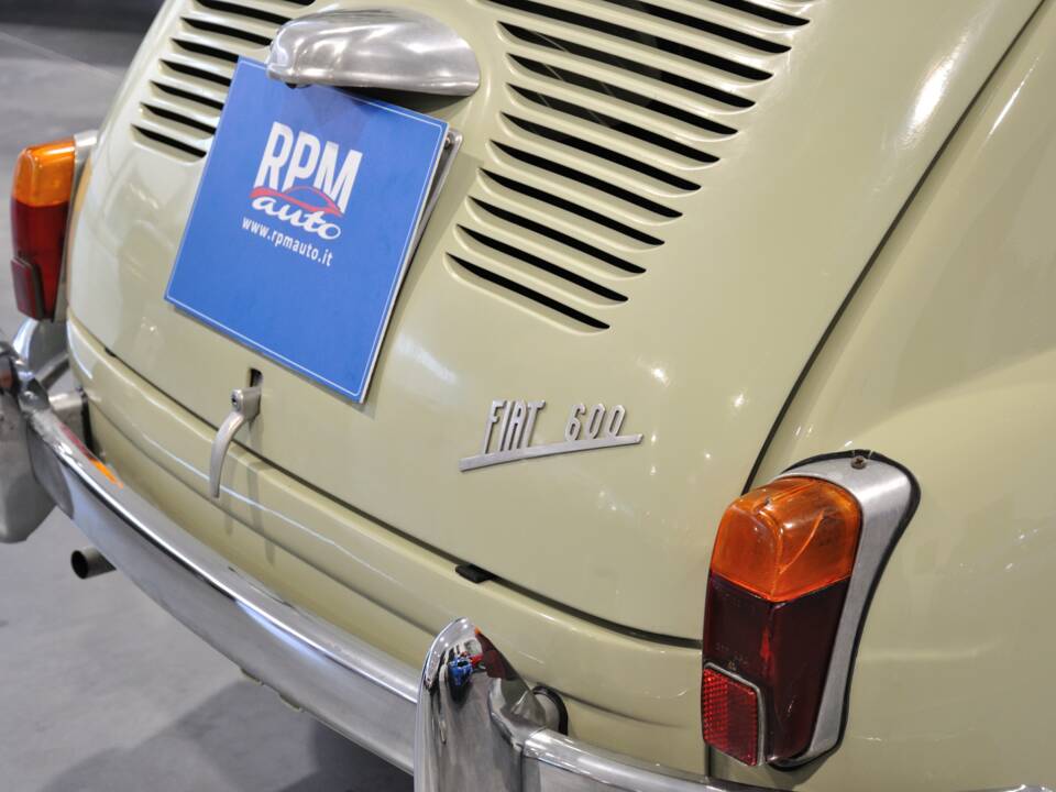 Bild 8/21 von FIAT 600 (1958)