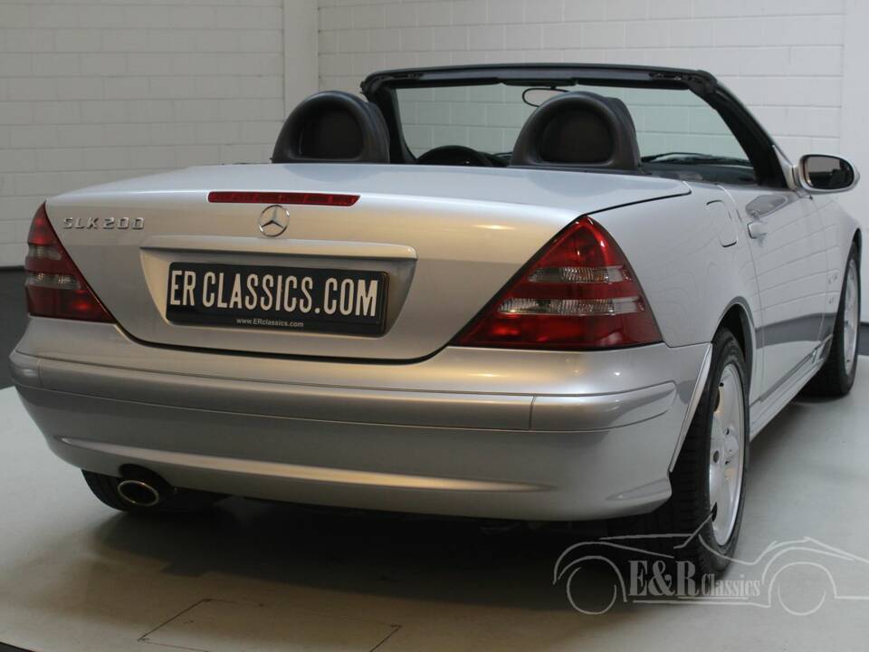 Image 3/6 of Mercedes-Benz SLK 200 Kompressor (2004)