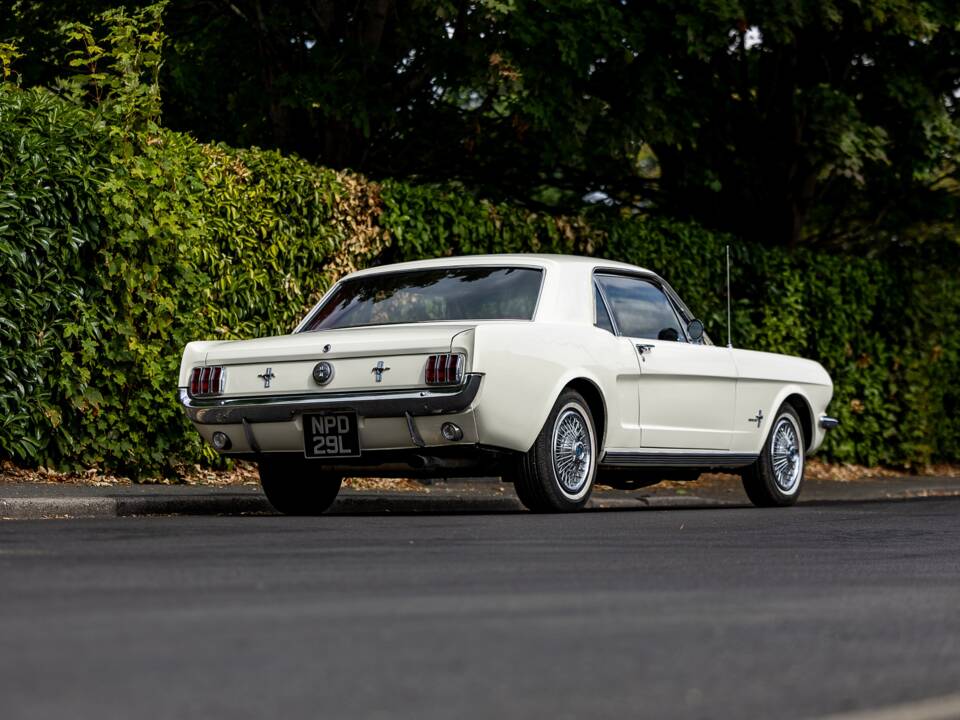 Image 18/50 of Ford Mustang 200 (1966)
