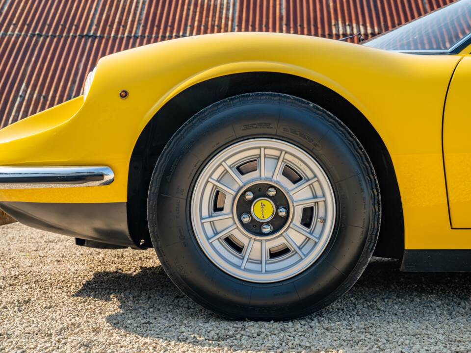 Bild 14/45 von Ferrari Dino 246 GT (1972)