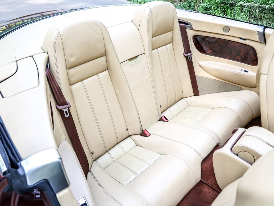 Bild 30/40 von Bentley Continental GTC (2007)