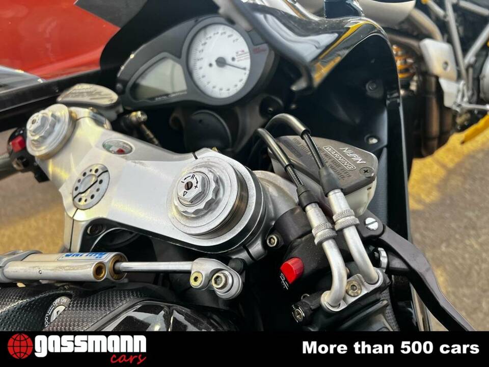 Bild 6/15 von MV Agusta DUMMY (2006)