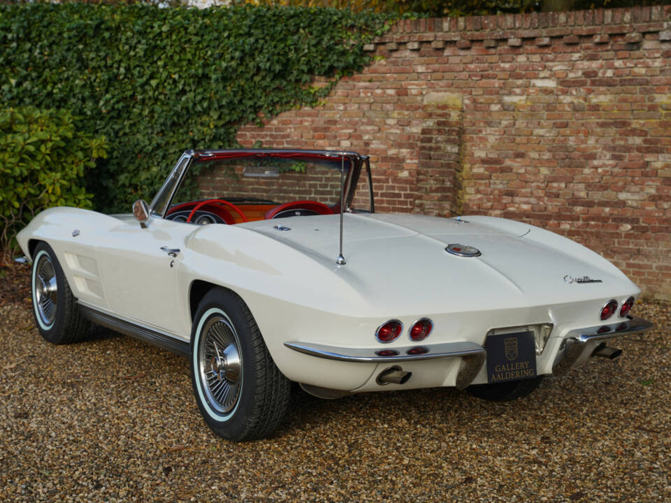 Image 47/50 of Chevrolet Corvette Sting Ray Convertible (1963)