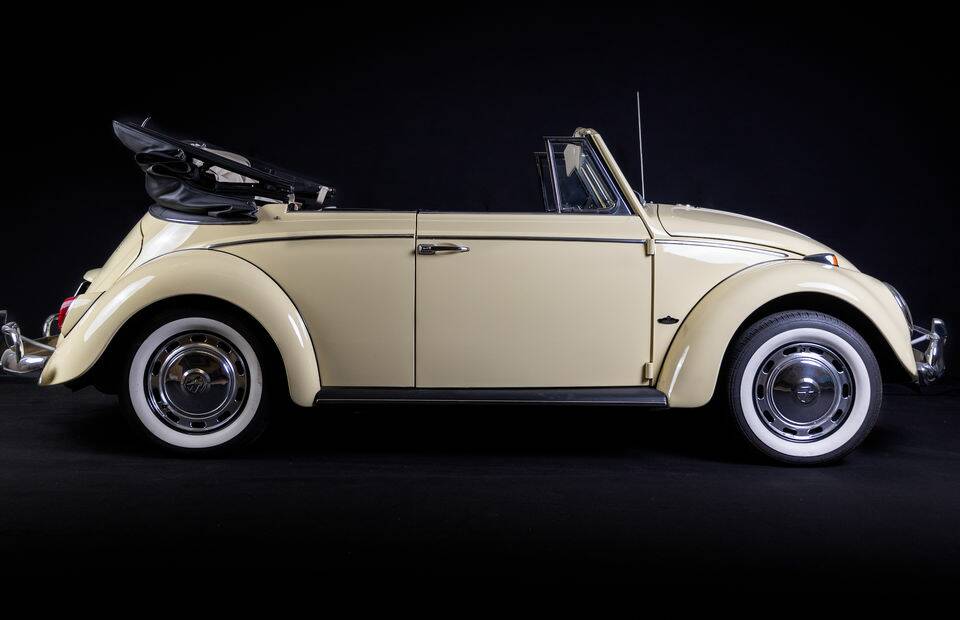 Image 8/8 of Volkswagen Käfer 1300 (1966)