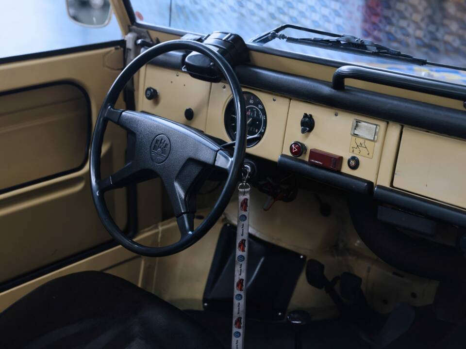 Image 21/47 of Volkswagen Thing 1500 (1981)