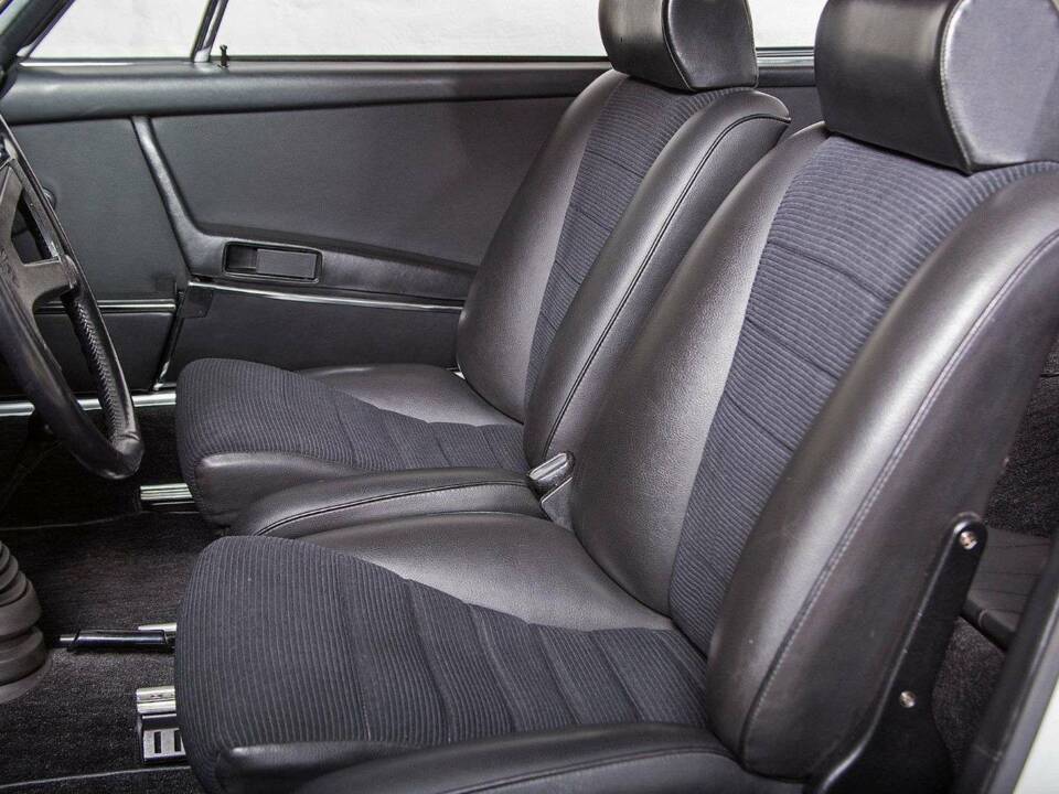 Immagine 14/19 di Porsche 911 Carrera RS 2.7 (Touring) (1973)