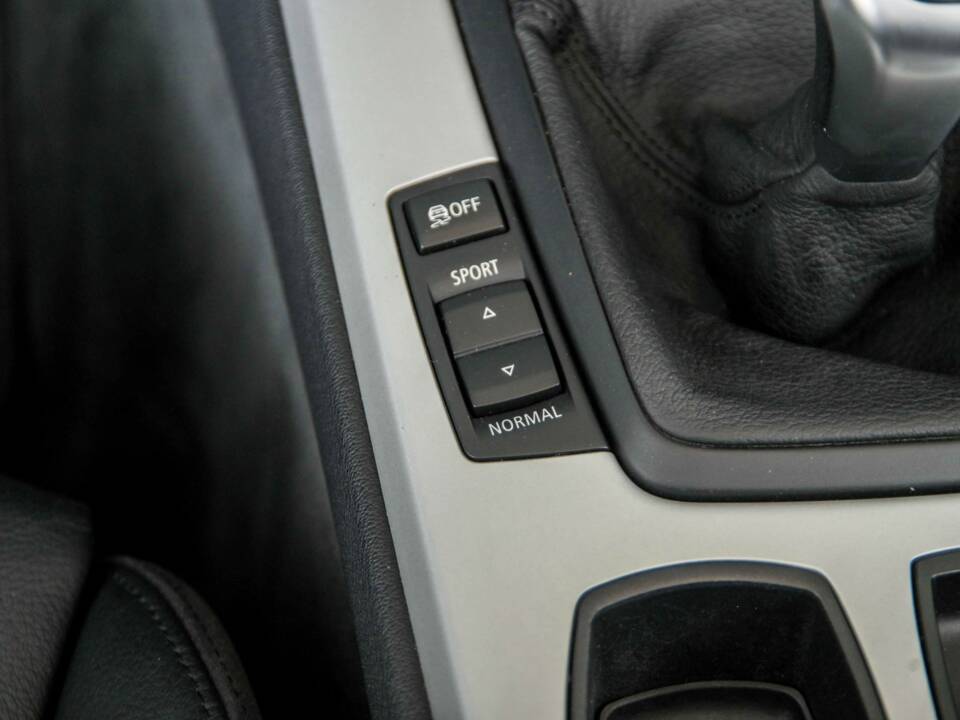 Image 37/50 of BMW Z4 sDrive23i (2010)
